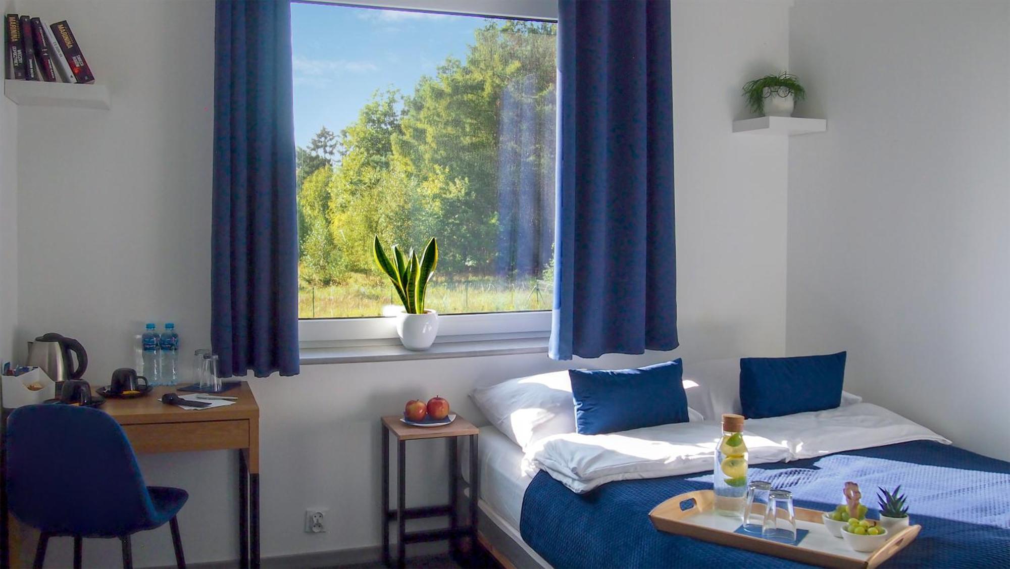 Mile Gdansk Airport & Parking Dlugoterminowy Bed & Breakfast Екстериор снимка