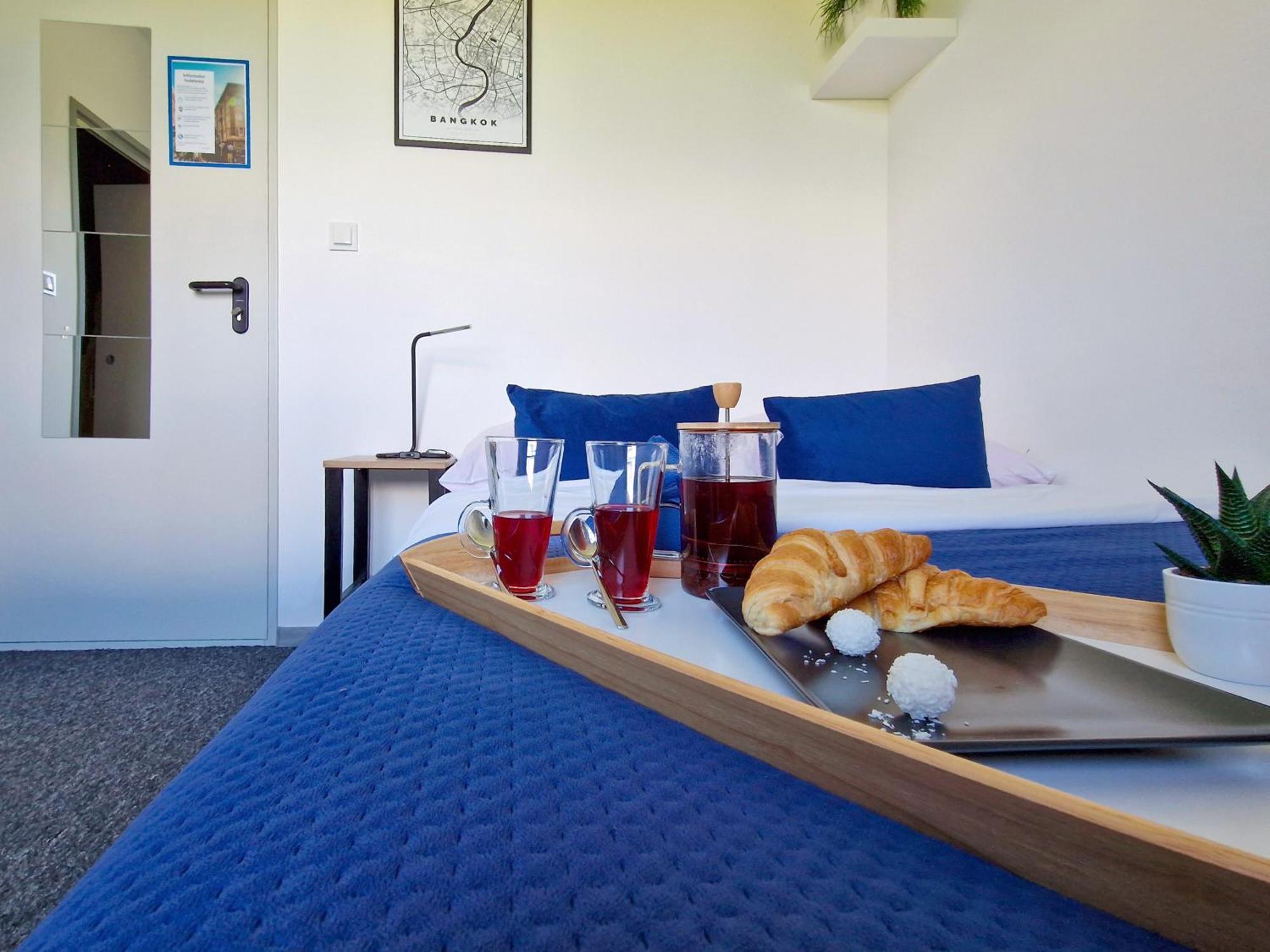 Mile Gdansk Airport & Parking Dlugoterminowy Bed & Breakfast Екстериор снимка